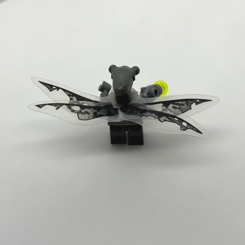 LEGO Star Wars Geonosian Zombie Minifigure sw0382 with Wings and Blaster 9491